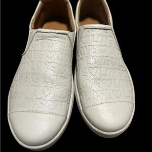 Brighton In Love Slip On Sneaker Size 7 Leather Hearts